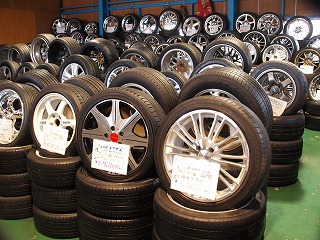 ���Ã^�C�� �����^�C�� �̔� �z�C�[�� ���� �P�H